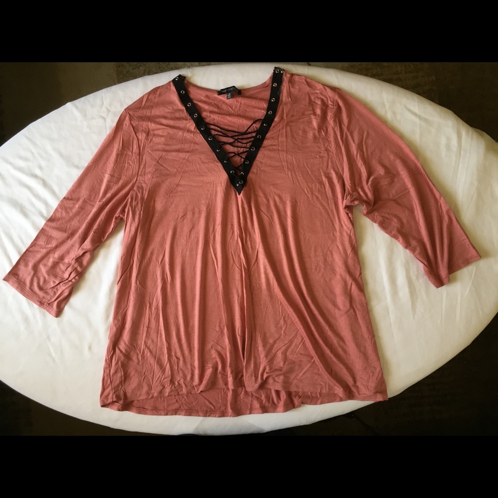 Pink Lace Plus Size Top - Picture 2 of 5